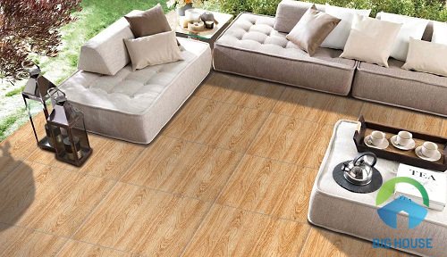Gợi ý mẫu gạch lát nền phòng khách giả gỗ 
