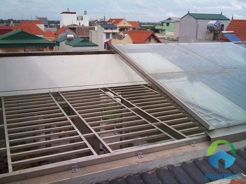  giếng trời cho nhà mái tôn 4